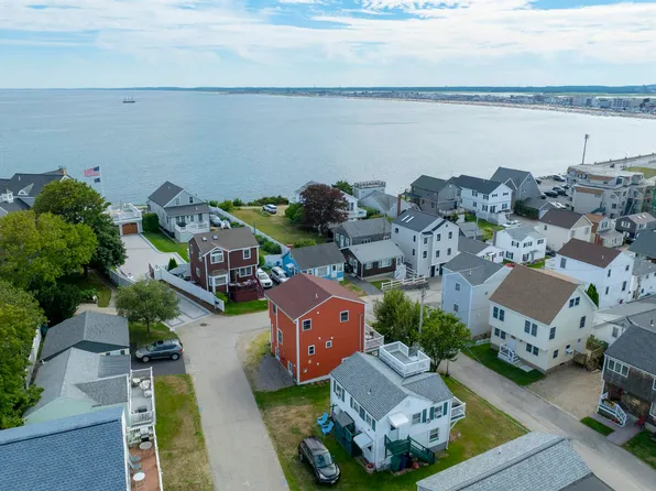 23 Boar's Head Terrace, Hampton, NH 03842