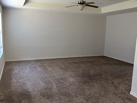 5th image of 4843 N Park Rd