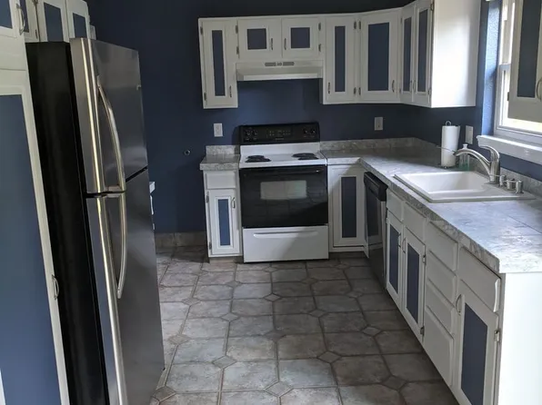 5511 E Old Farm Cir, Colorado Springs, CO 80917