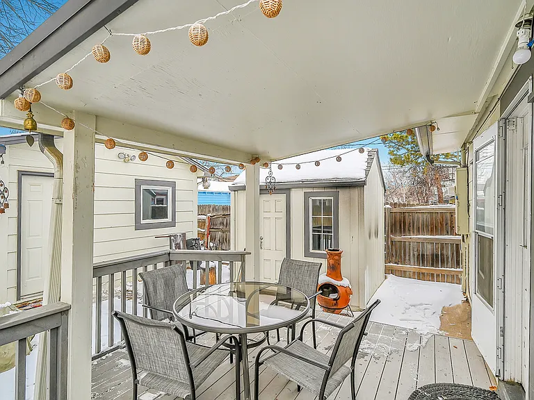 2939 S Acoma St — Photo 11