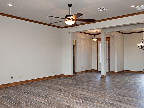 3rd image of 1410 NE 61st St