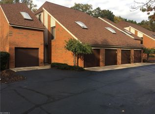 4675 Mayfield Rd APT B, South Euclid, OH 44121