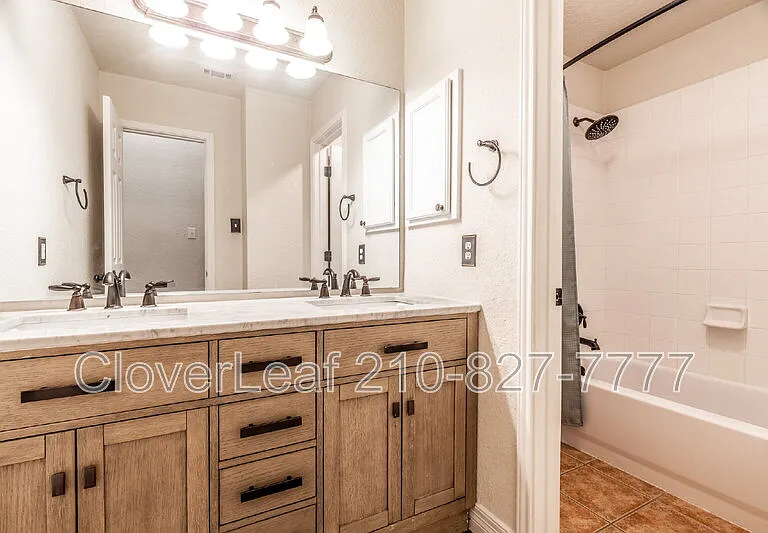 12806 Terrace Holw — Photo 35