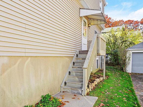 3rd image of 56 Sterling Ave #2