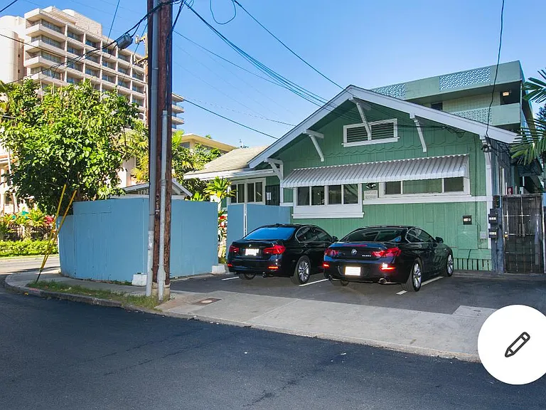 251 Kaiulani Ave #A — Photo 2