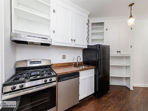 4th image of 3875 Waldo Ave APT 10P