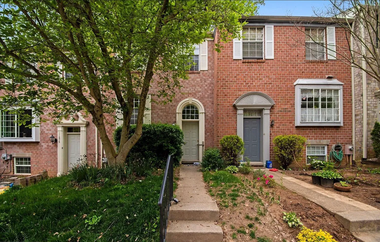 4 bed, 3.5 bath, 1987 sqft, $2,895 — Photo 1