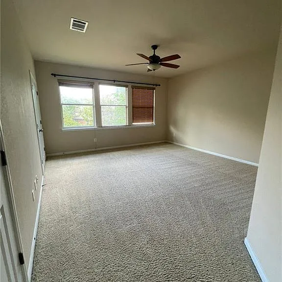 704 S Frontier Ln — Photo 28