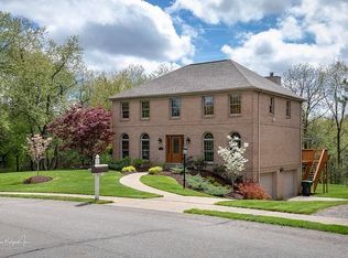 906 Poplar Pl, Cranberry Township, PA