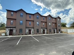 3273 Brodhead Rd #B, Aliquippa, PA 15001