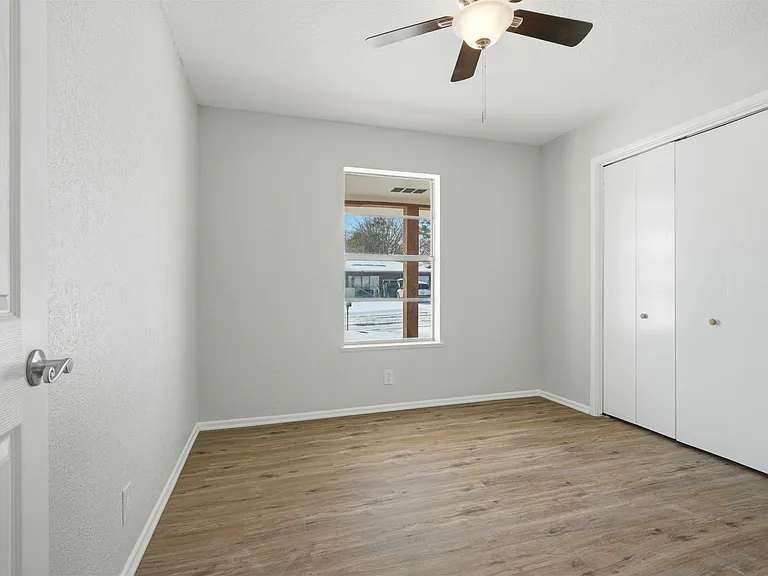 2611 Easy St — Photo 33
