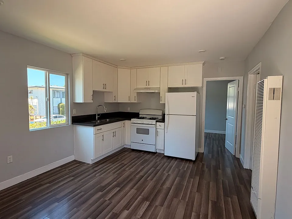 4148 Lockland Pl