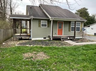 1521 Cunningham Rd, Knoxville, TN 37918