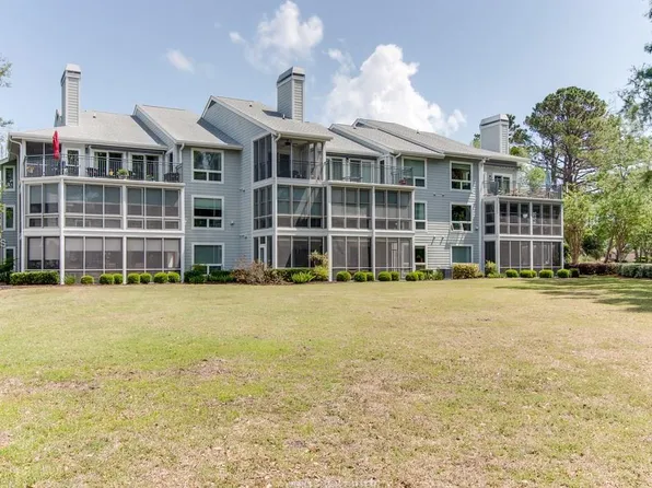 71 Skull Creek Dr, Hilton Head Island, SC 29926