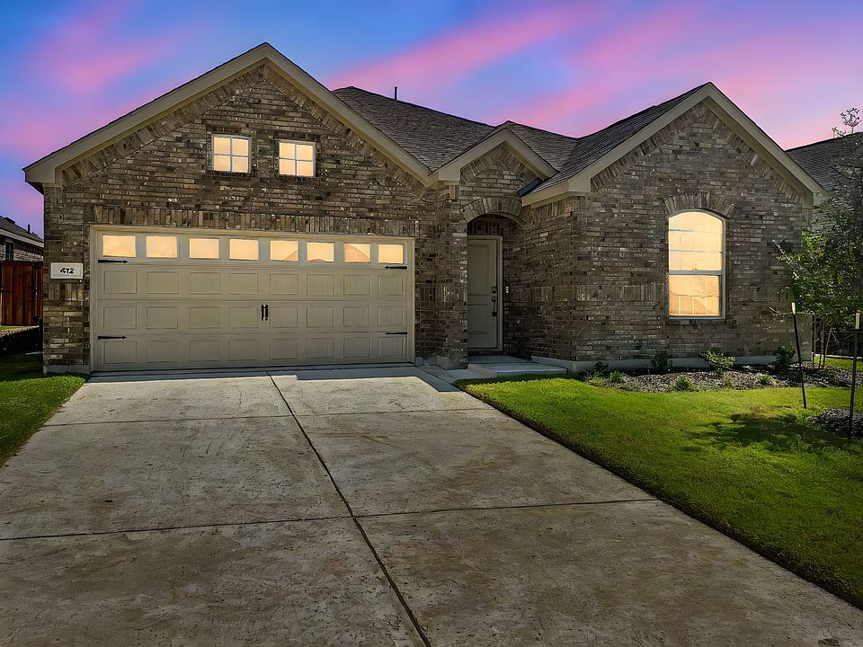 1st image of 412 Thorn Creek Dr