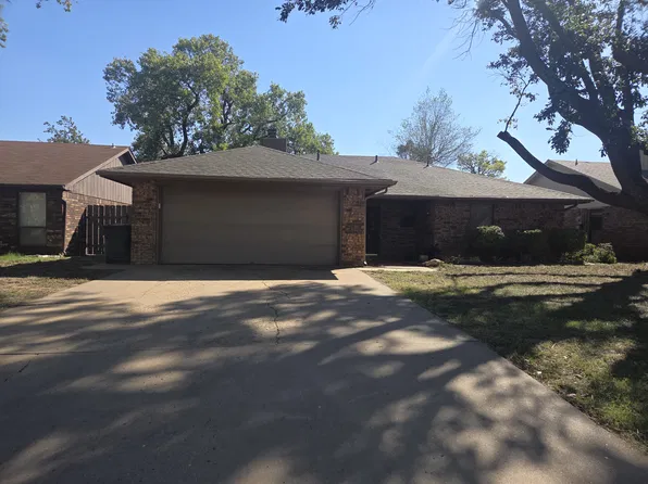 5513 Fountain Head Dr, Enid, OK 73703