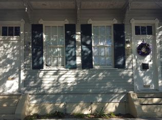 1107 Bordeaux St, New Orleans, LA 70115