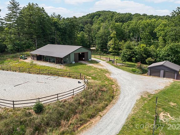 4th image of 168 Edwards Mountain Dr