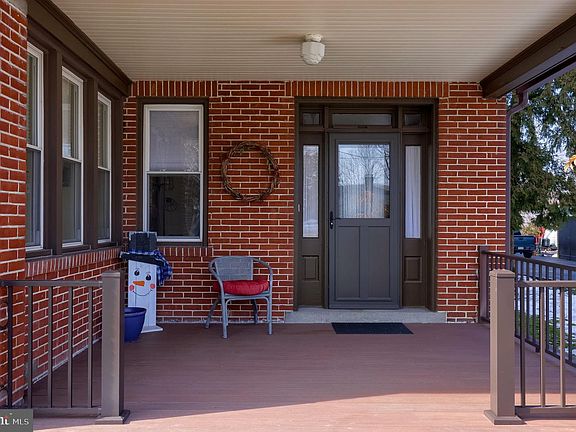 5th image of 32 Greenfield Rd