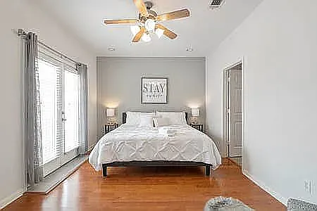 4413 Koehler St #D — Photo 26
