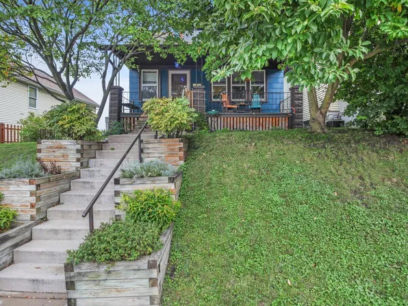 720 South 39th STREET, Milwaukee, WI 53215