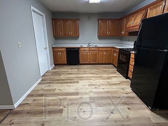 3rd image of 510 E Park St Unit B