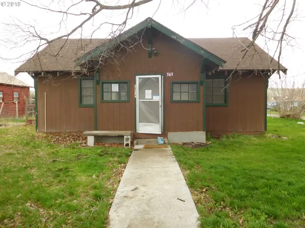 565 S 4th St, Union, OR 97883
