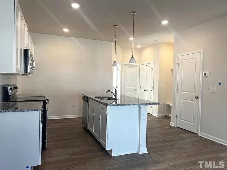118 Boykin Ave — Photo 4