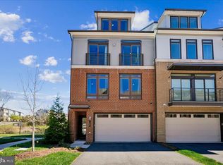 1800 Blue Marble Ter SE, Leesburg, VA