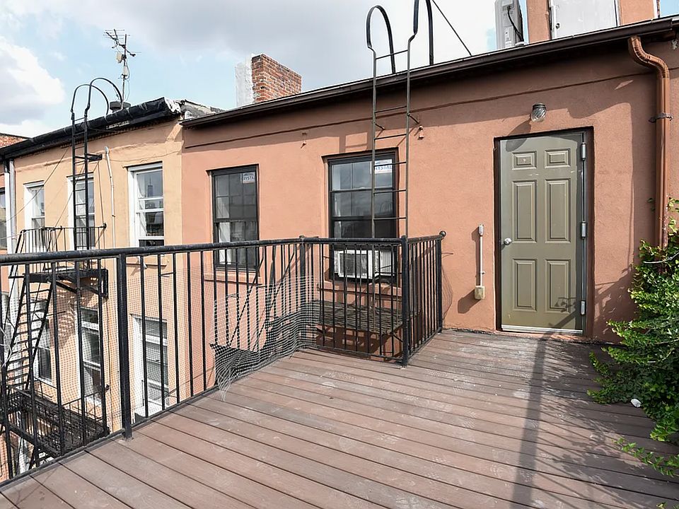 1st image of 606 Henry St #4B
