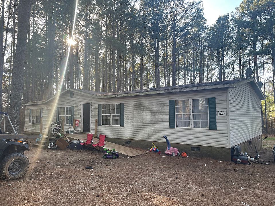 1st image of 392 Dean Rd