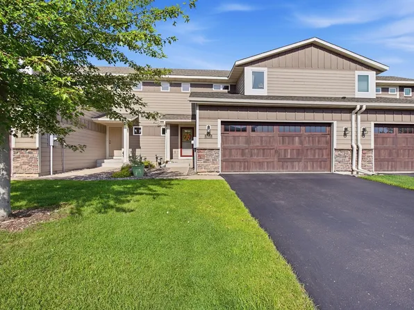 617 Hideaway Ln, Woodbury, MN 55129