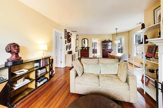 1811 Greenwood St #1 — Photo 6