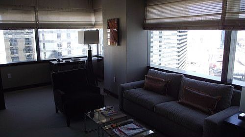 3rd image of 2600 W Harmon Ave