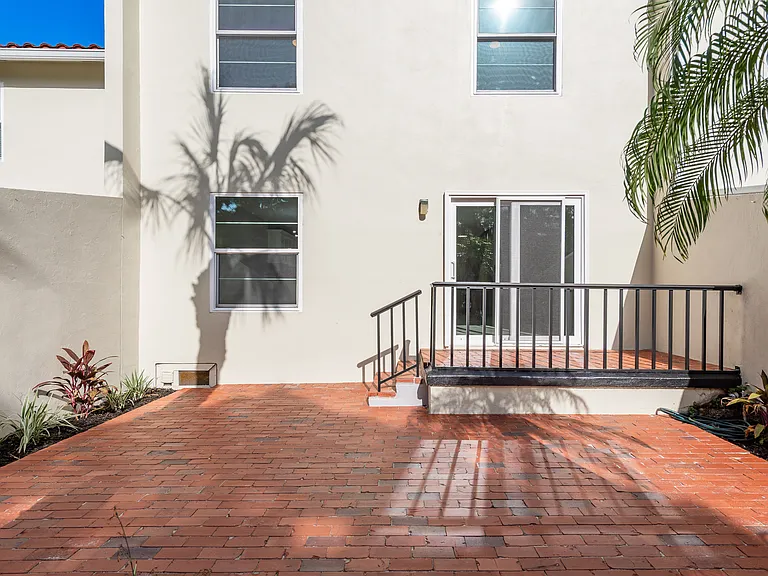 2700 Bayshore Blvd #531 — Photo 22