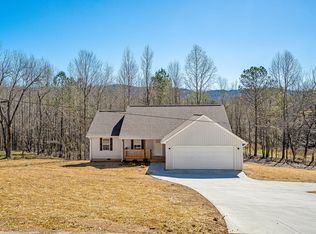 828 Bridges Rd, Rocky Face, GA 30740