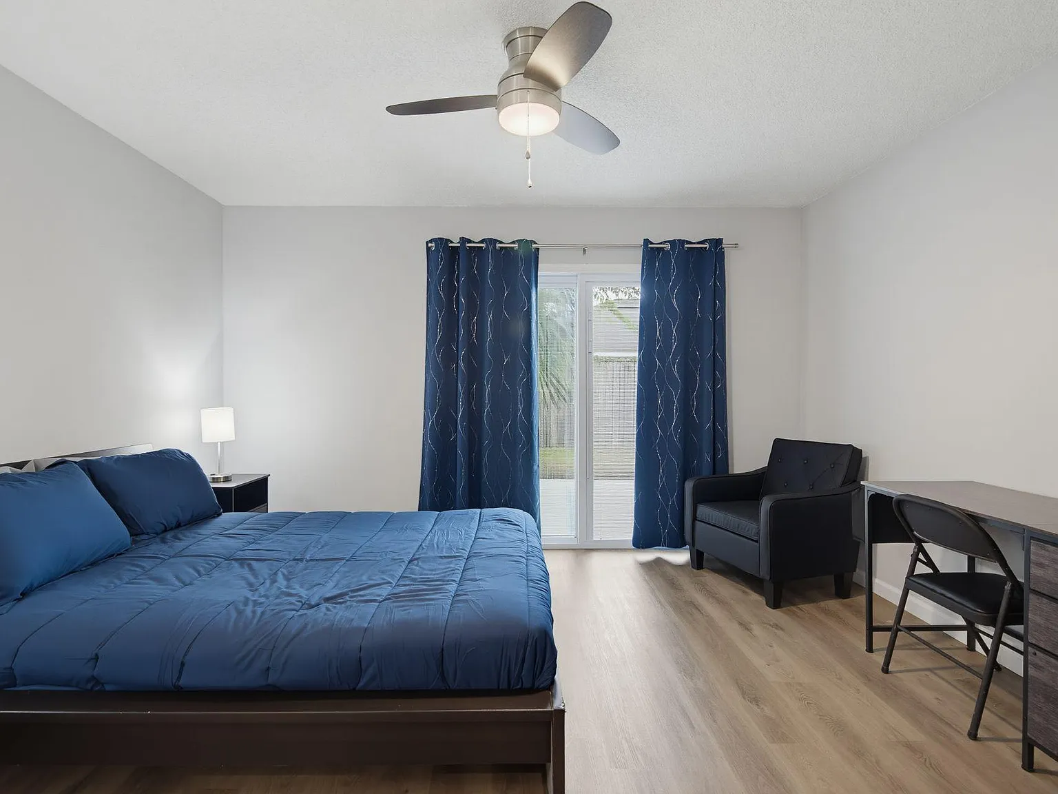 4 bed, 3.0 bath, 1850 sqft, $1,222 — Photo 2