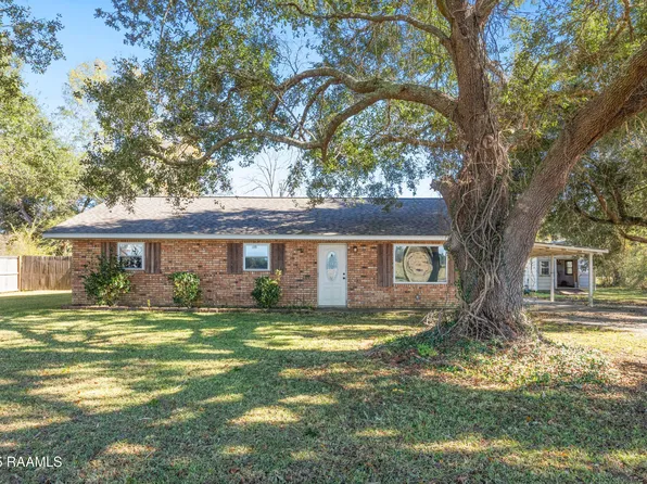 138 Joshua Rd, Church Point, LA 70525