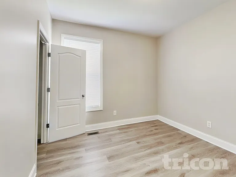 839 S Westland Ave — Photo 13
