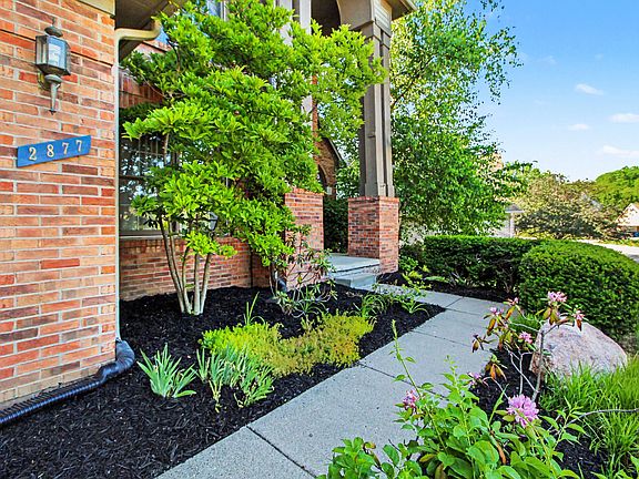 4th image of 2877 Leslie Park Cir