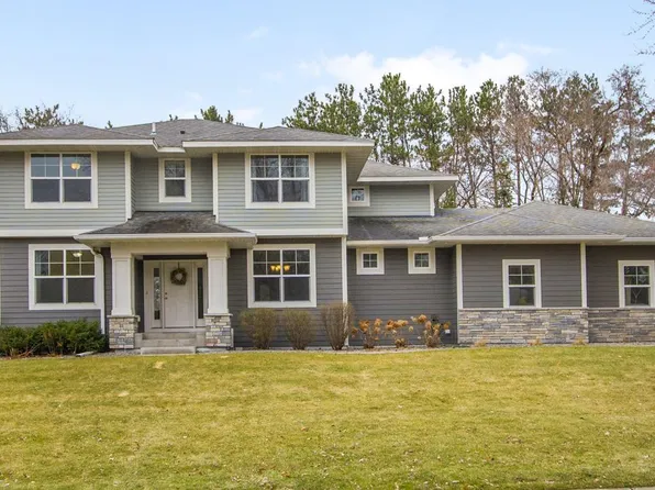 10495 Niblick Ln, Eden Prairie, MN 55347
