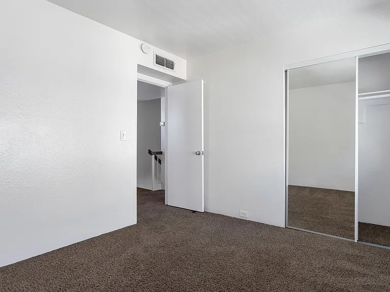 1820 E Frier Dr #2 — Photo 19
