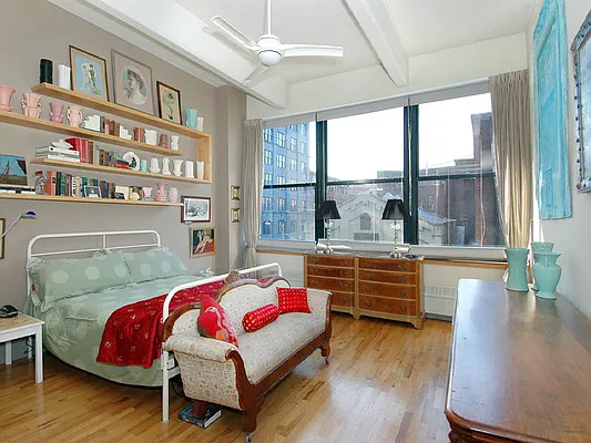 Sold by Sotheby's International Realty | media 2