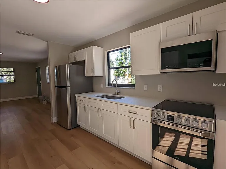 1922 Springtime Ave — Photo 13