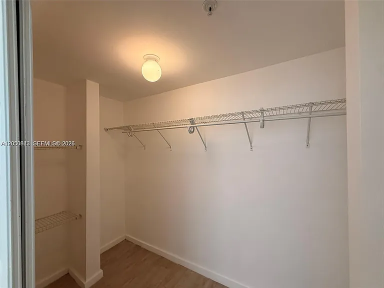 1611 Meridian Ave #202 — Photo 8