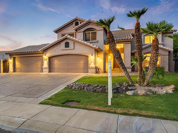 3rd image of 5532 W Melinda Ln