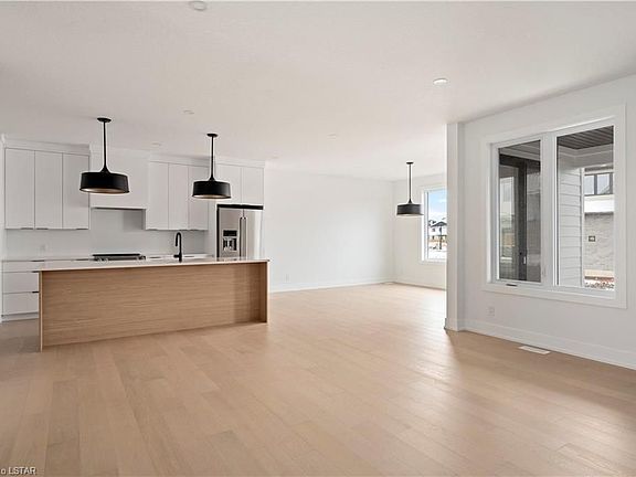 5th image of 2603 Buroak Dr