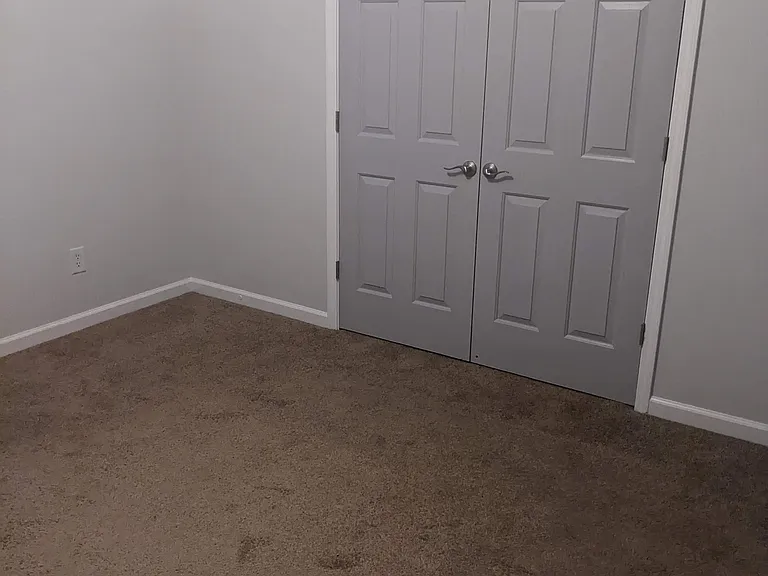 924 Smith St SW — Photo 33