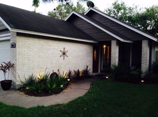 404 Rattan Dr, Victoria, TX 77901