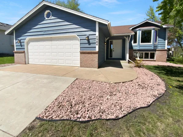 4984 S Park Dr, Savage, MN 55378